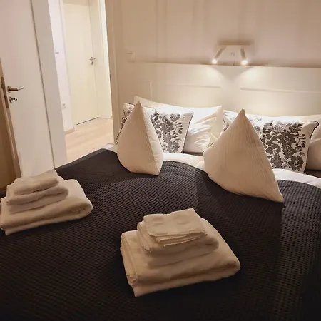 Ferienwohnung - Zum Alten Fritz - Suhl, 2 Schlafzimmer, 2 Terrassen Extérieur photo